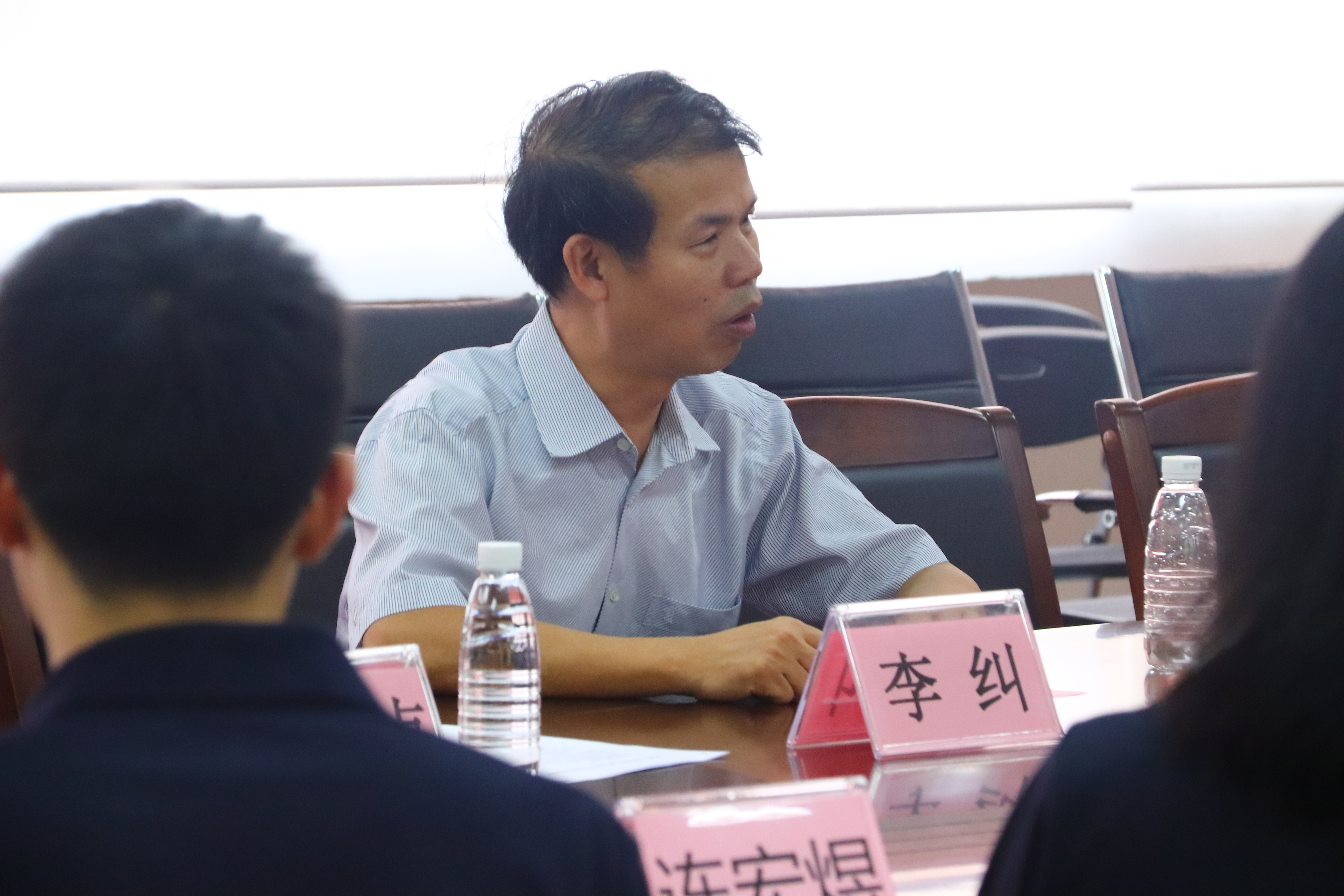 D:\环建学工2019.6\【宣传工作】\【新闻稿】\1 日本人妻av
动态\日本人妻av
与鹏万里—研途考研东莞分校签署战略合作协议并举行考研导师聘任仪式\1 李纠书记讲话.jpg D:\环建学工2019.6\【宣传工作】\【新闻稿】\1 日本人妻av
动态\日本人妻av
与鹏万里—研途考研东莞分校签署战略合作协议并举行考研导师聘任仪式\1 李纠书记讲话.jpg